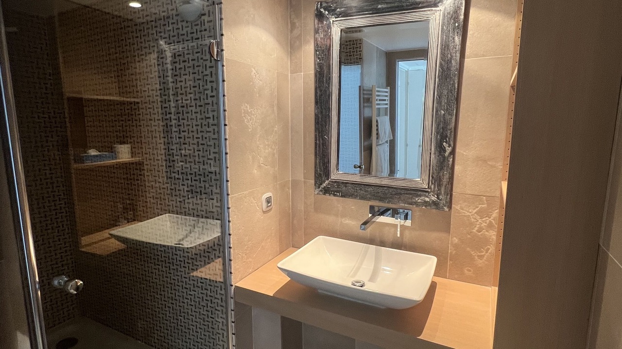 Photo of Bathroom in Saint-Tropez City Centre