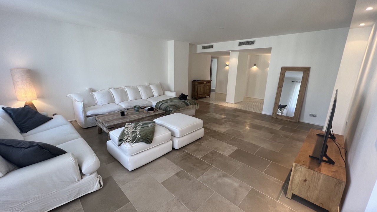 Photo of Livingroom in Saint-Tropez City Centre