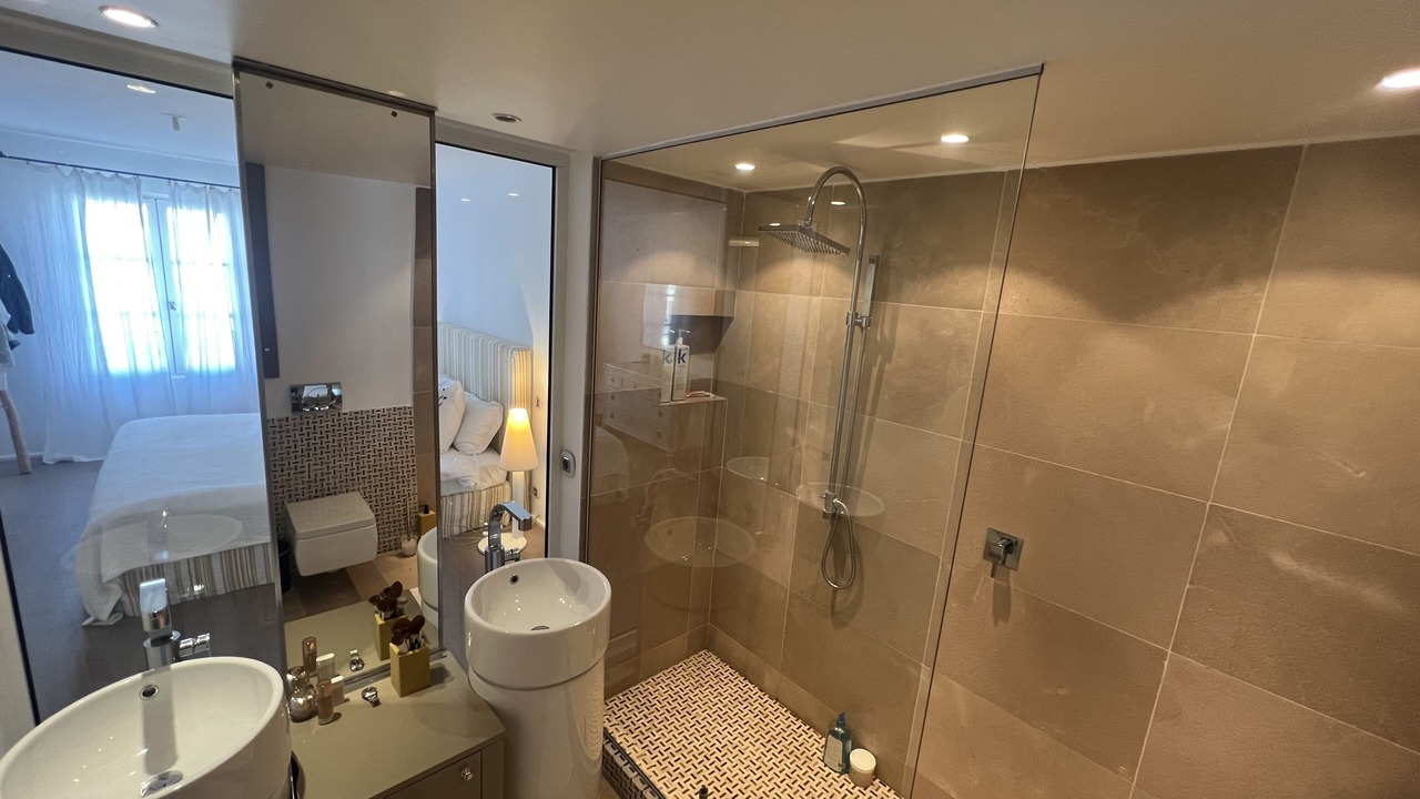 Photo of Bathroom in Saint-Tropez City Centre