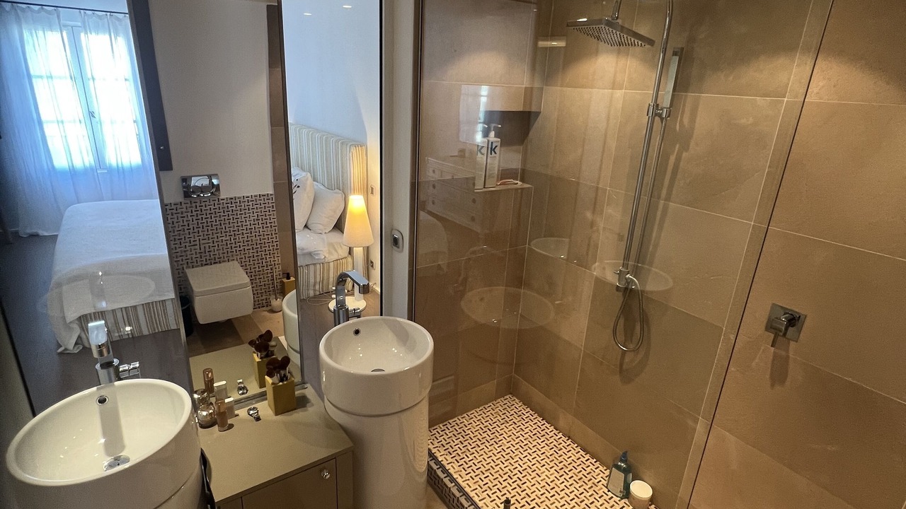 Photo of Bathroom in Saint-Tropez City Centre