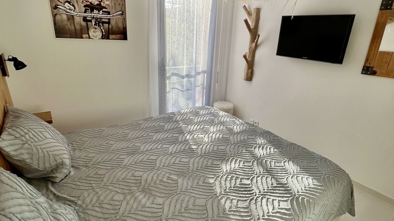 Photo of Bedroom in Villeneuve Loubet Beach