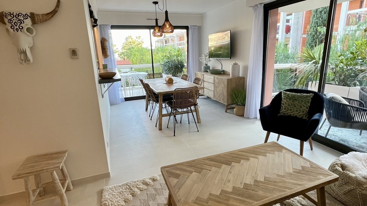 Photo of Livingroom in Villeneuve Loubet Beach