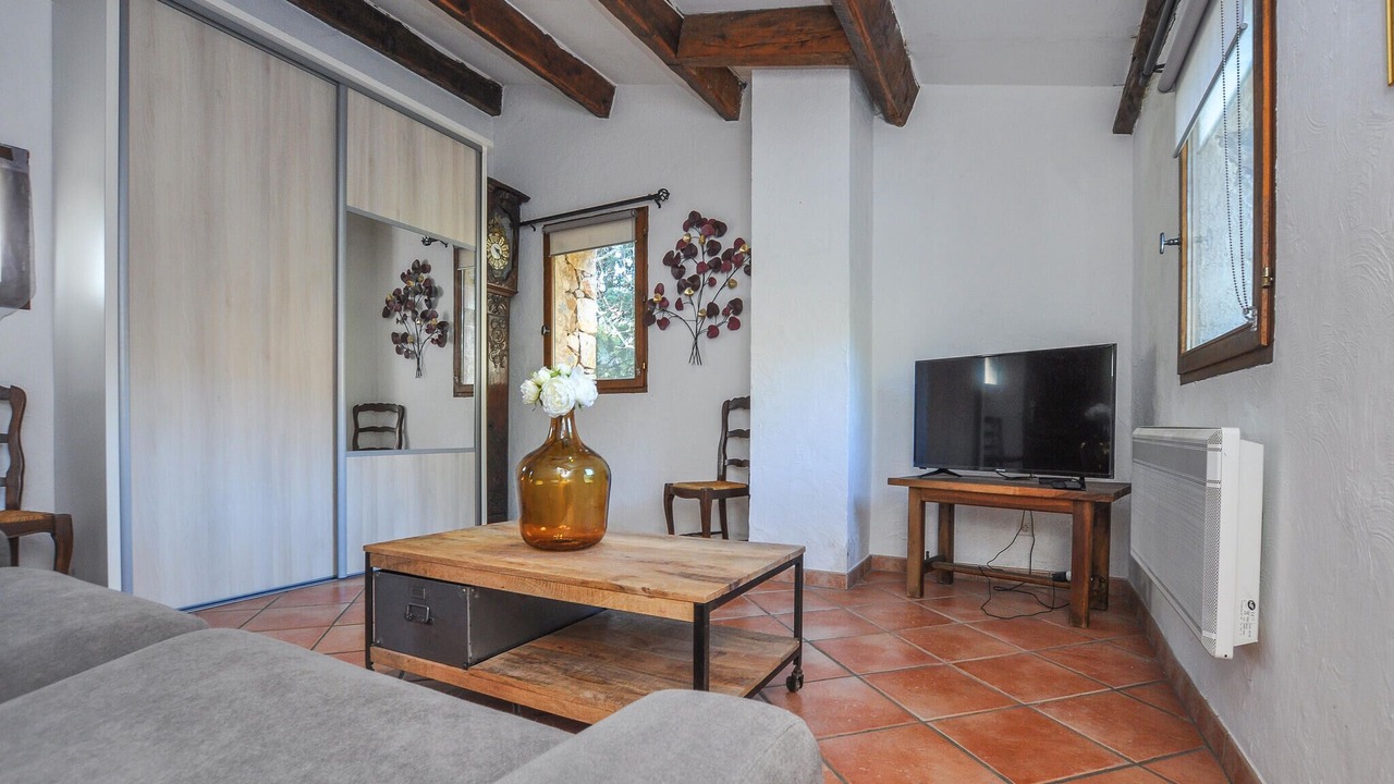 Photo of Bedroom in Saint-Vallier-de-Thiey