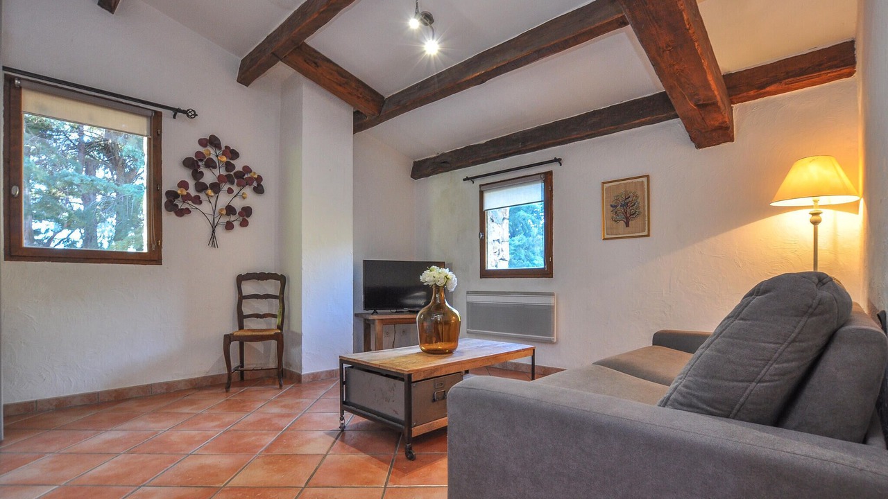 Photo of Bedroom in Saint-Vallier-de-Thiey