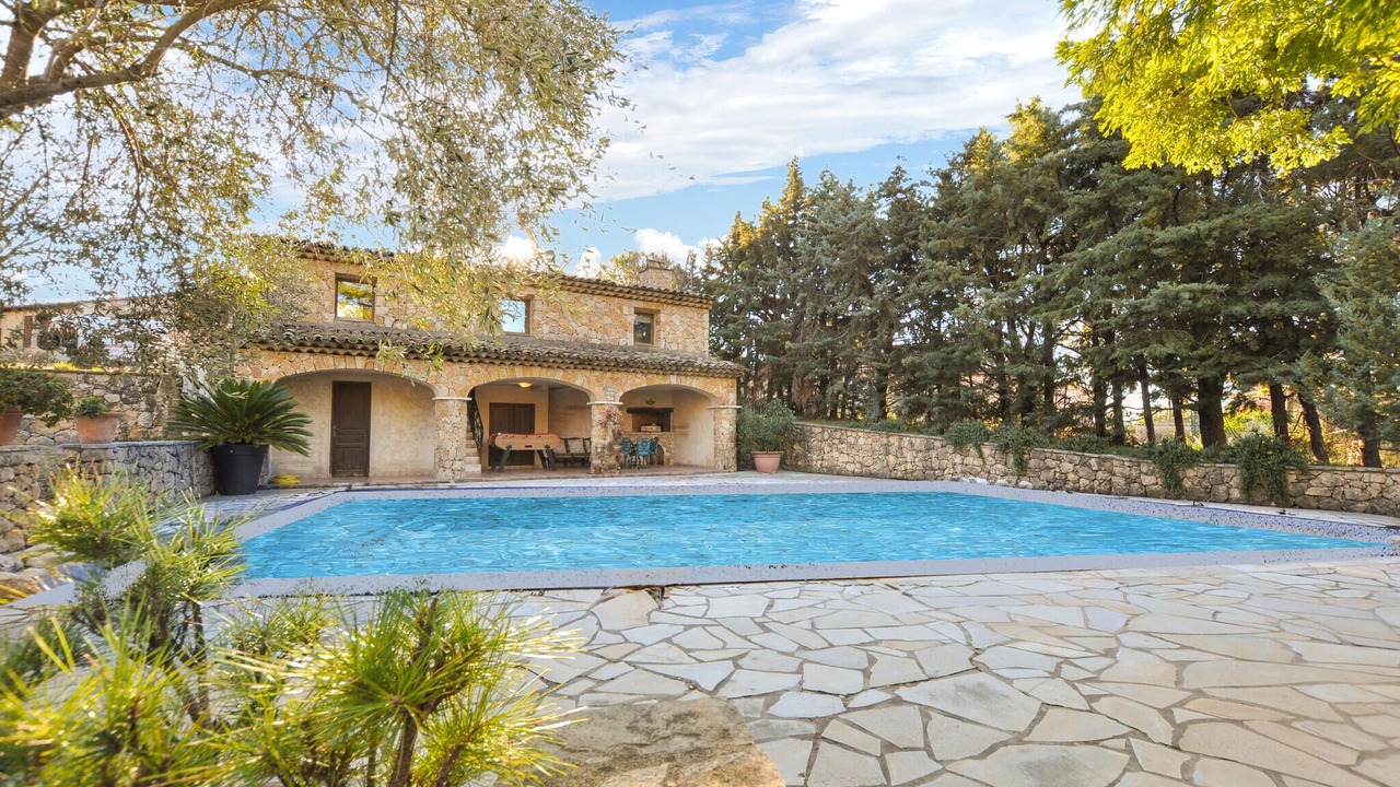 Photo of Outdoor in Saint-Vallier-de-Thiey