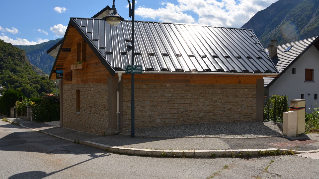 Photo of Outdoor in Hermillon