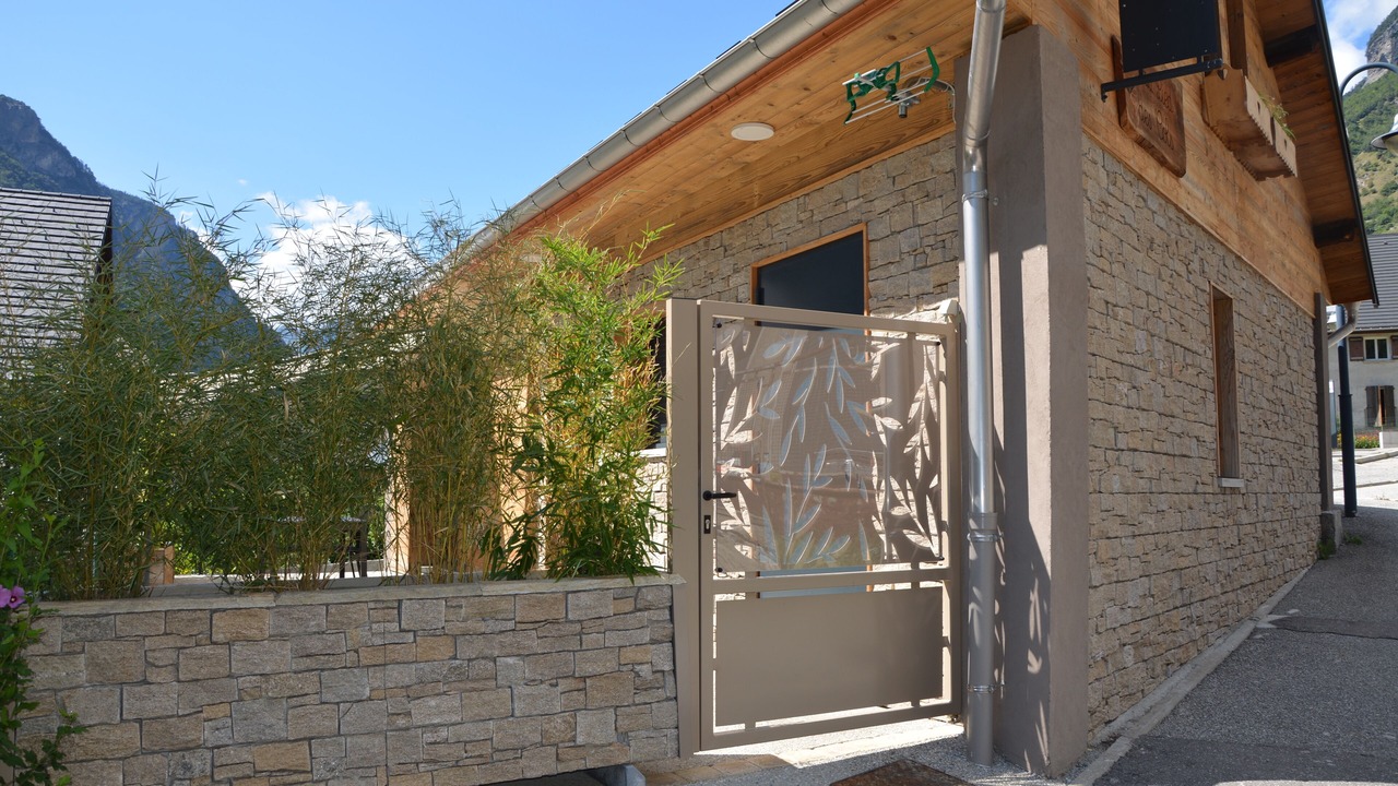 Photo of Outdoor in Hermillon