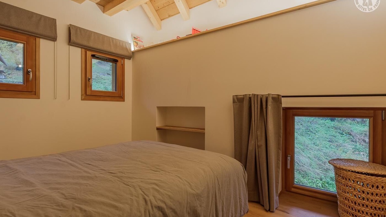 Photo of Bedroom in Saint-Colomban-des-Villards