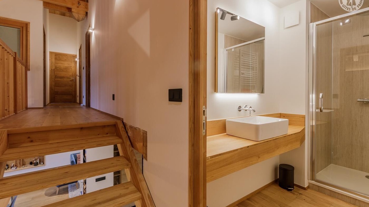 Photo of Bathroom in Saint-Colomban-des-Villards