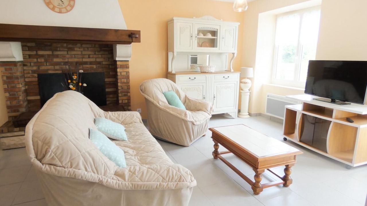 Photo of Livingroom in Angoume