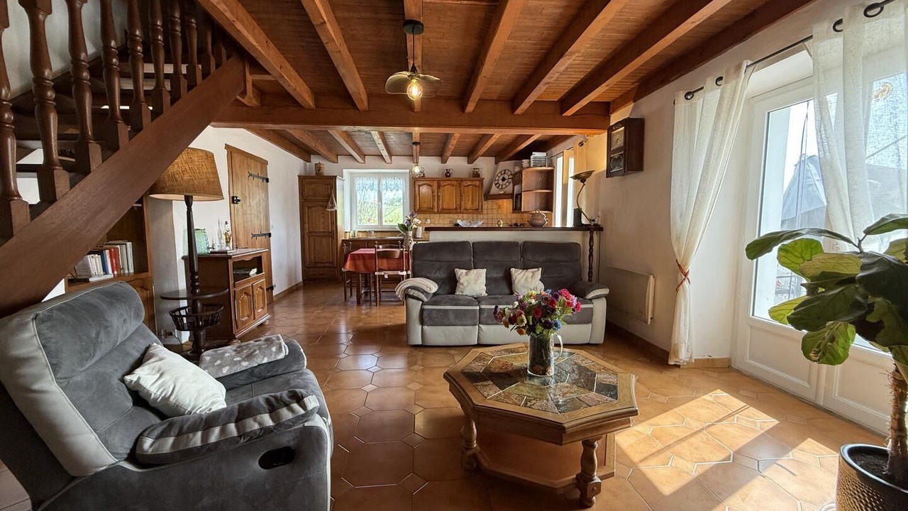 Photo of Livingroom in Macaye