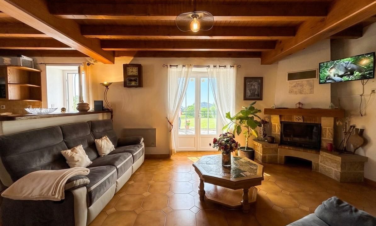 Photo of Livingroom in Macaye