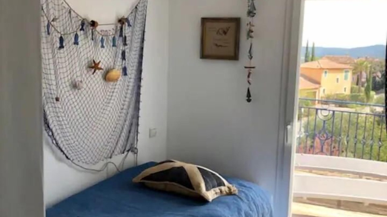 Photo of Bedroom in La Rouviere