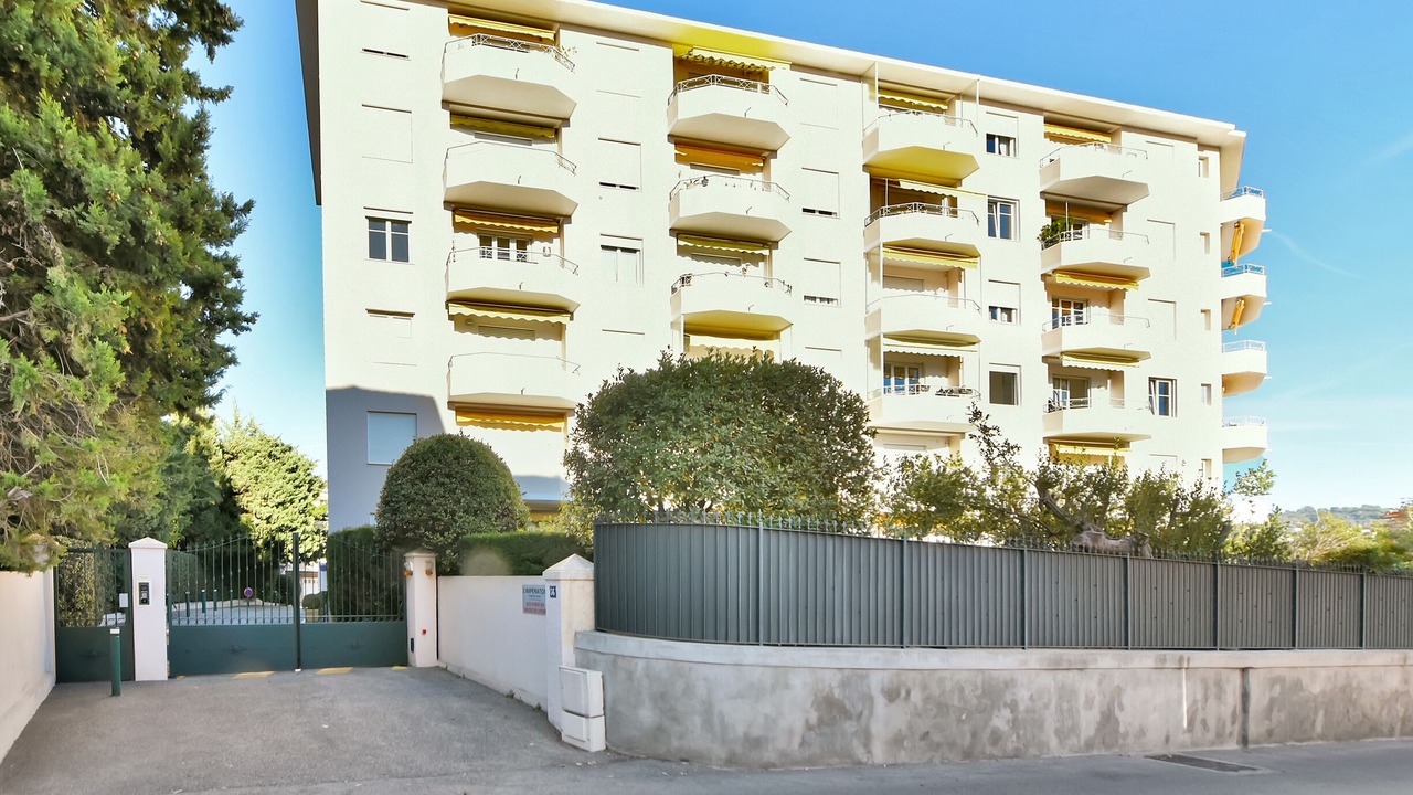 Photo of Outdoor in Carnot