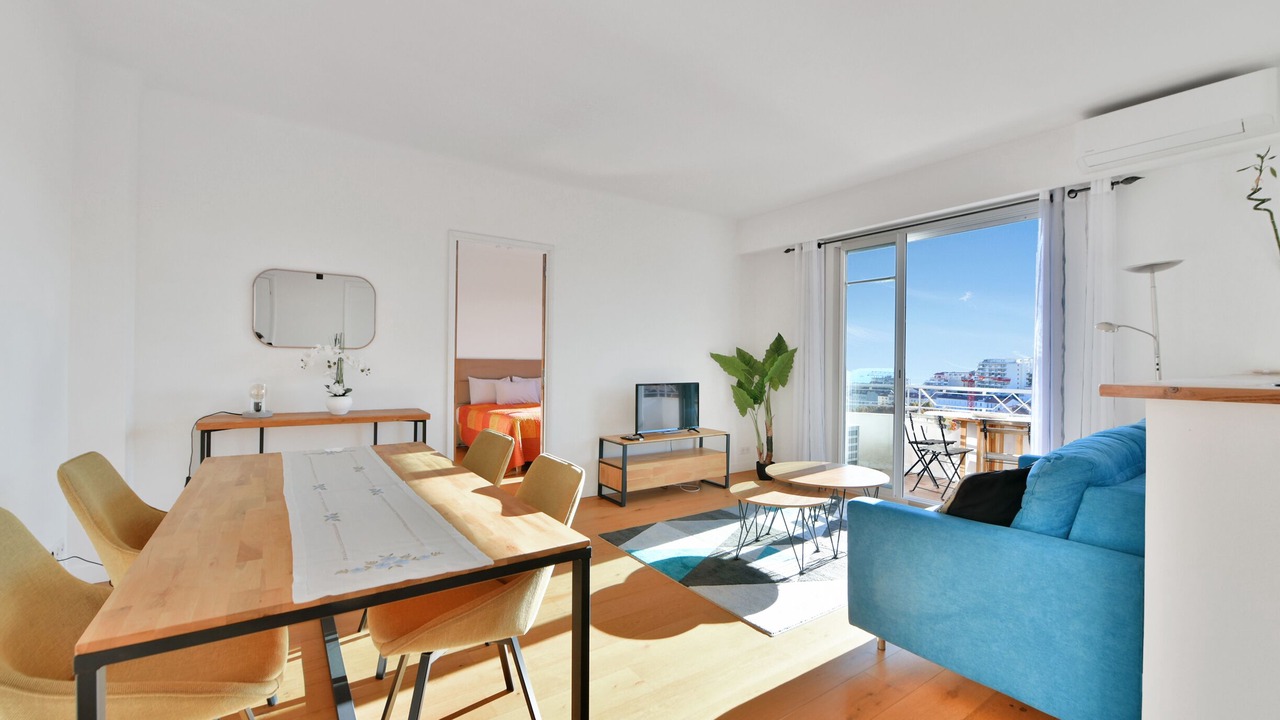 Photo of Livingroom in Carnot