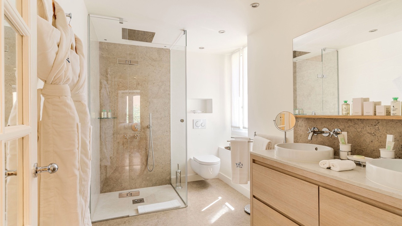 Photo of Bathroom in Old Town