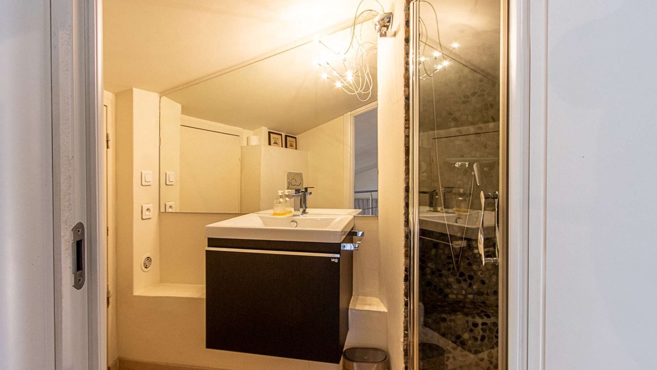Photo of Bathroom in Port Grimaud