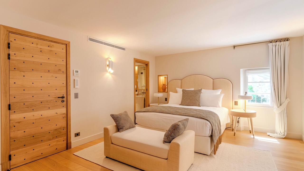 Photo of Bedroom in Old Town