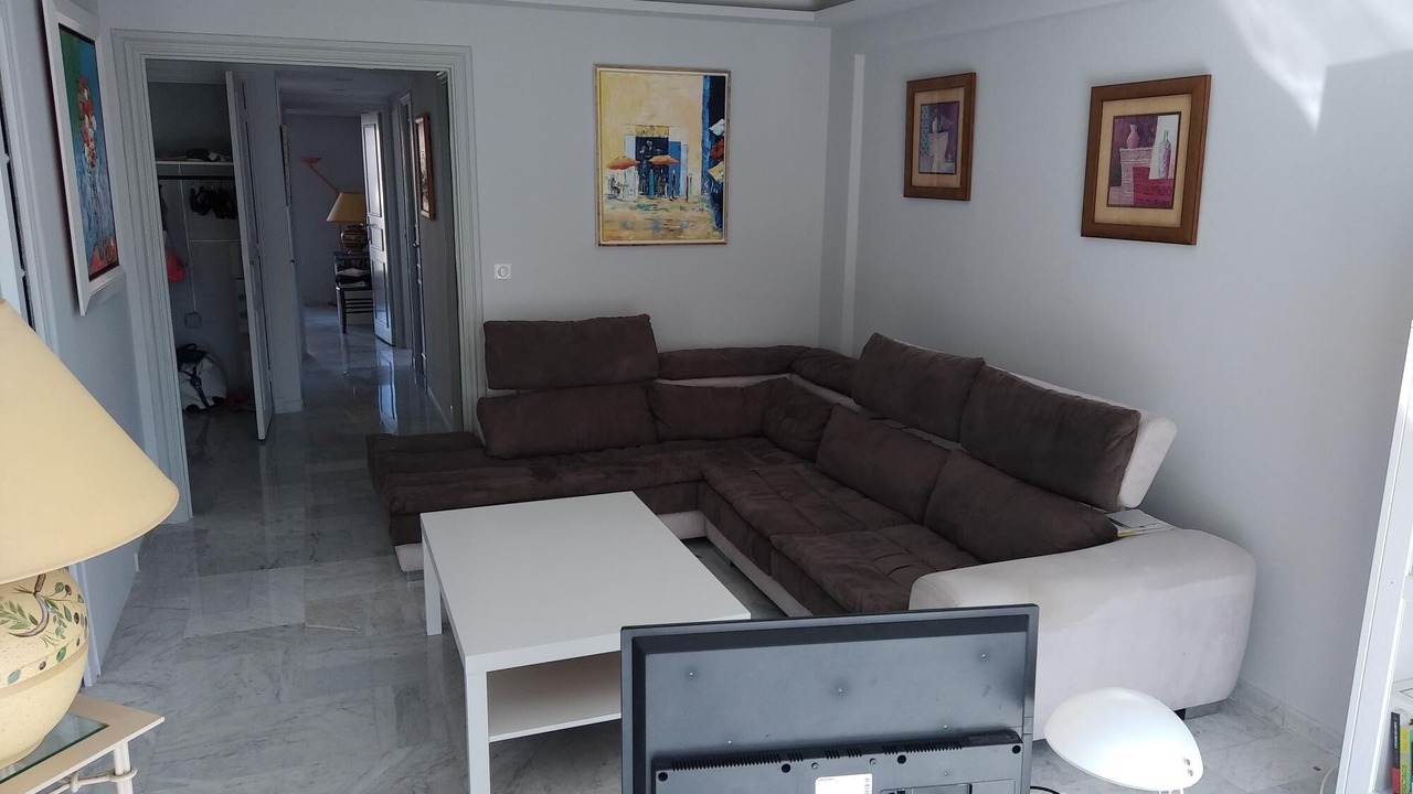 Photo of Livingroom in Carnot