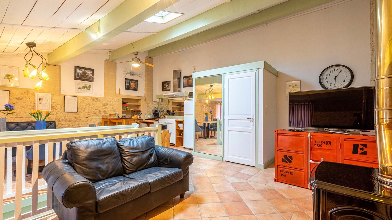Photo of Livingroom in Gemozac