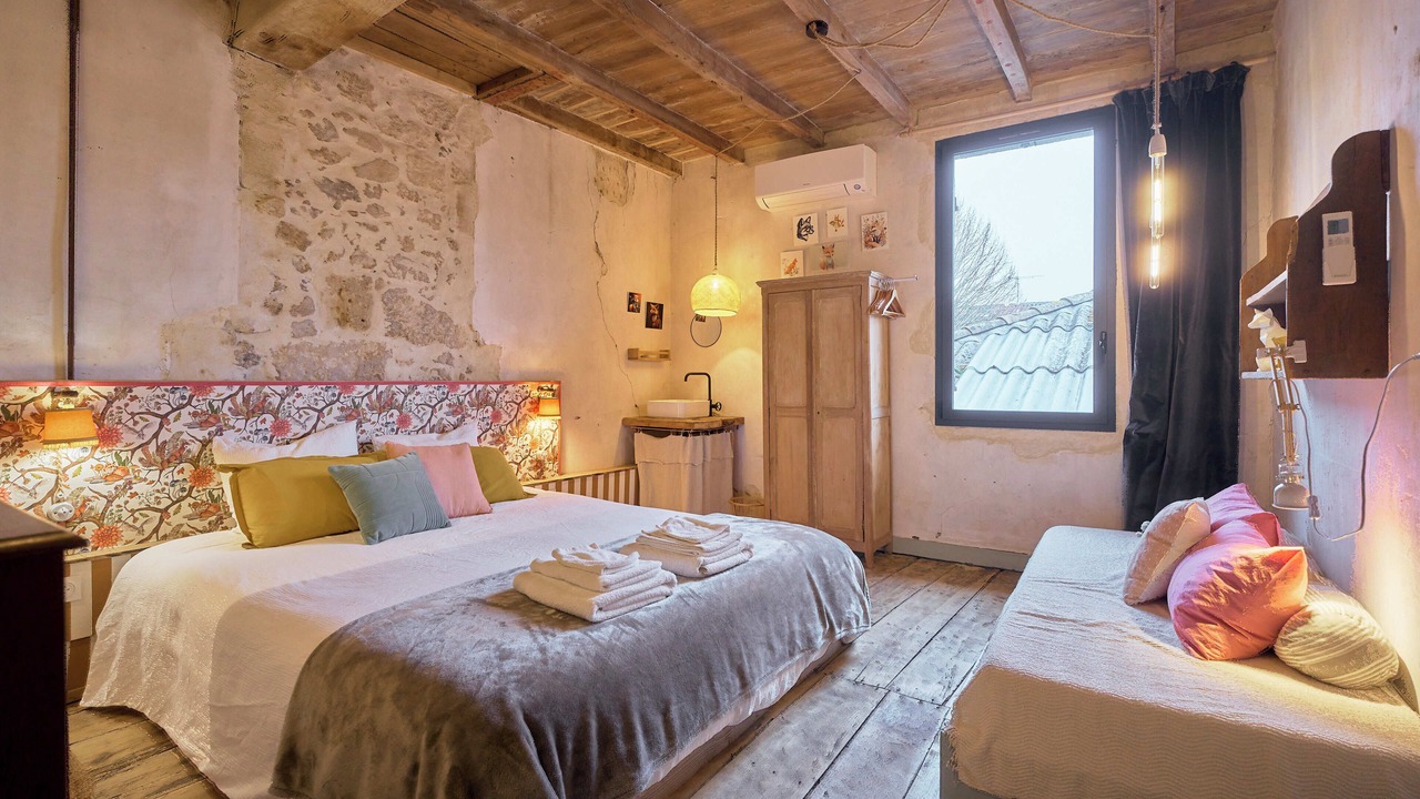 Photo of Bedroom in Castillon-la-Bataille