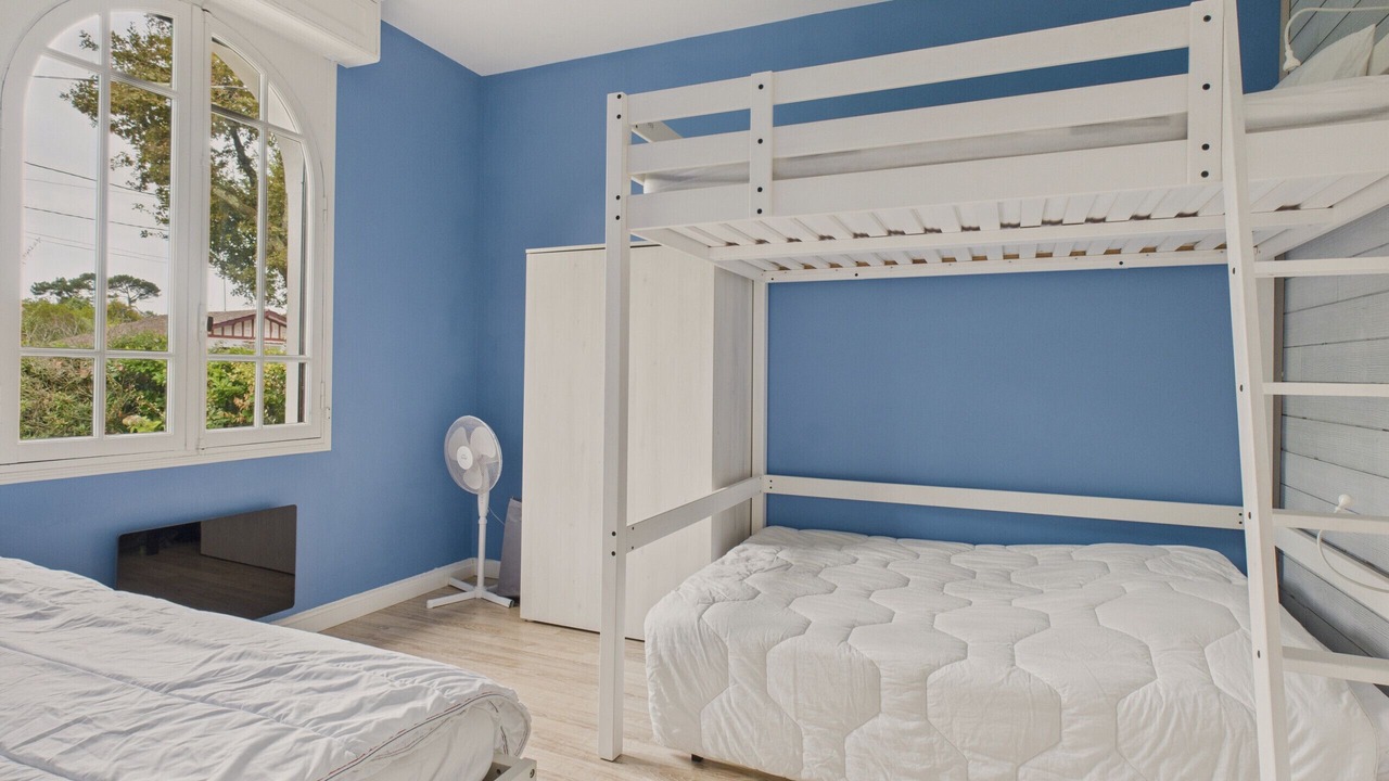 Photo of Bedroom in Andernos-les-Bains