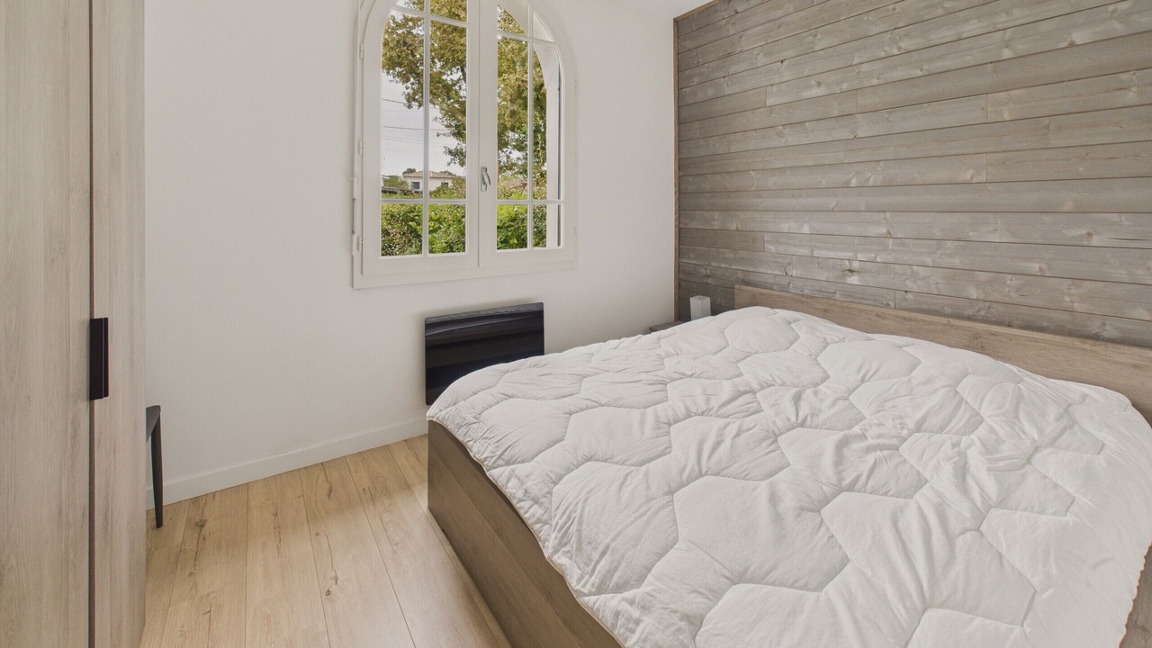 Photo of Bedroom in Andernos-les-Bains