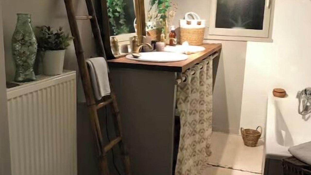 Photo of Bathroom in Pereuil