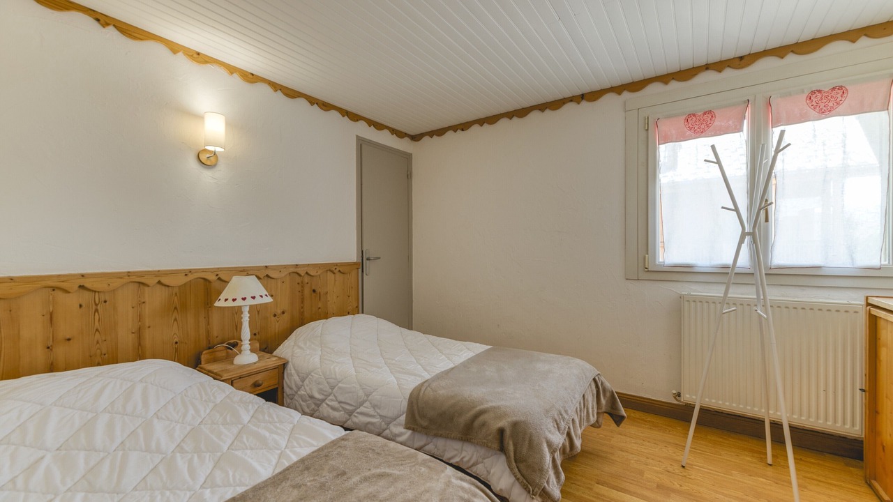 Photo of Bedroom in Eclose-Est