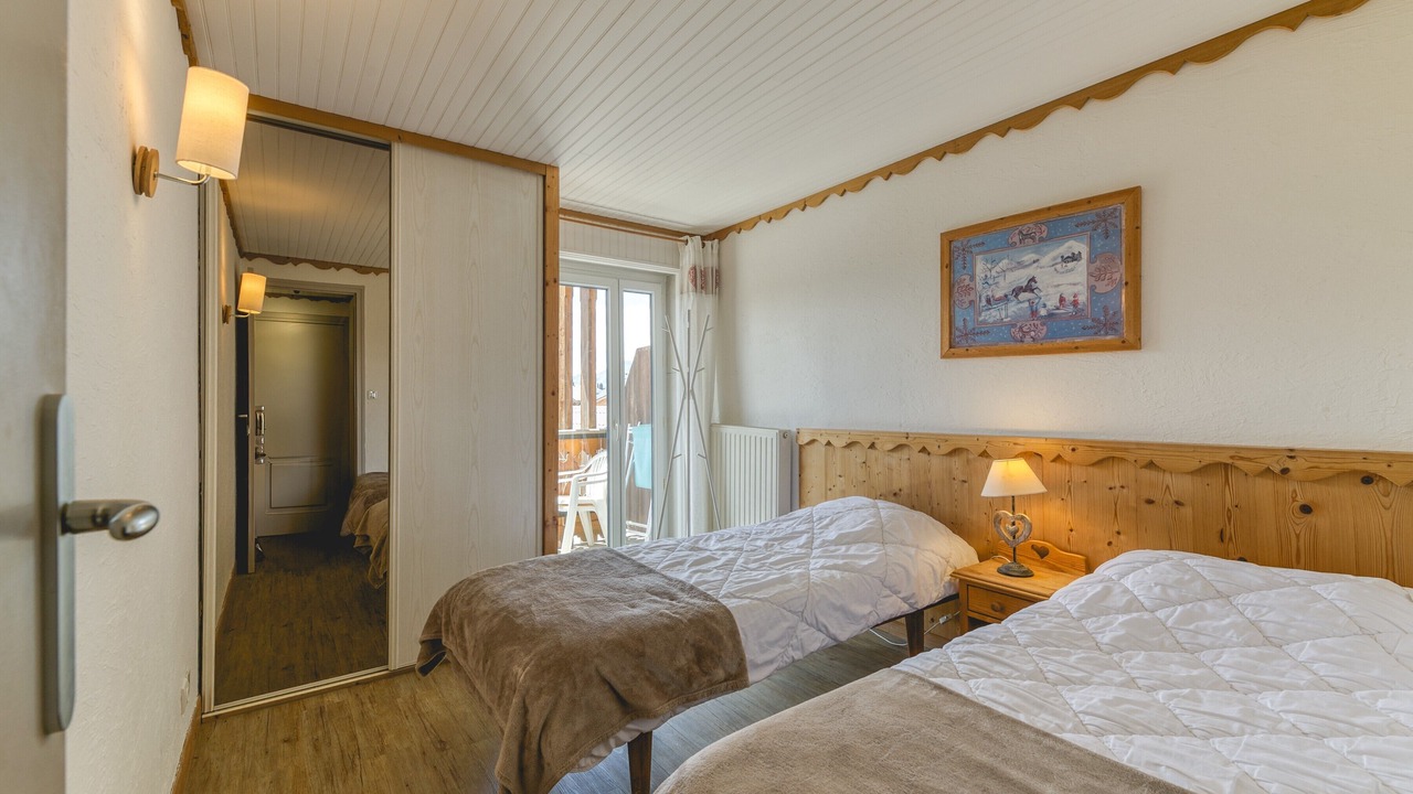 Photo of Bedroom in Eclose-Est