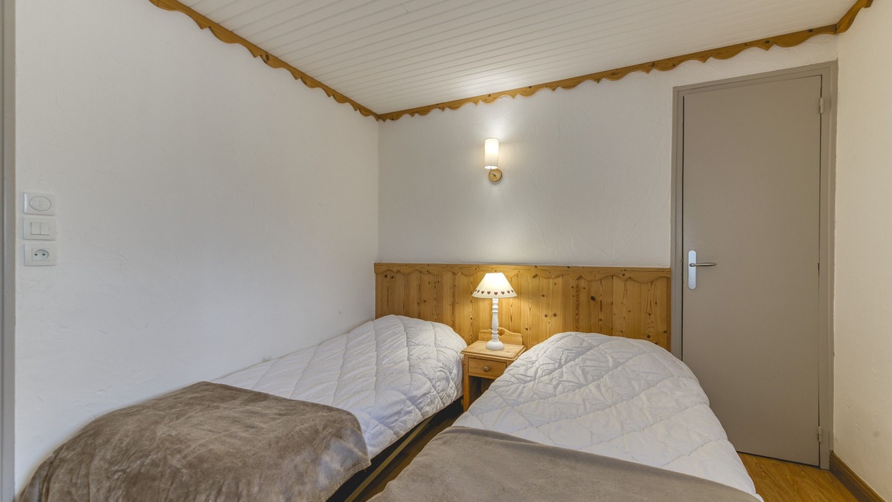 Photo of Bedroom in Eclose-Est