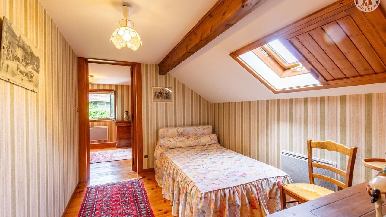 Photo of Bedroom in Gresy-sur-Aix