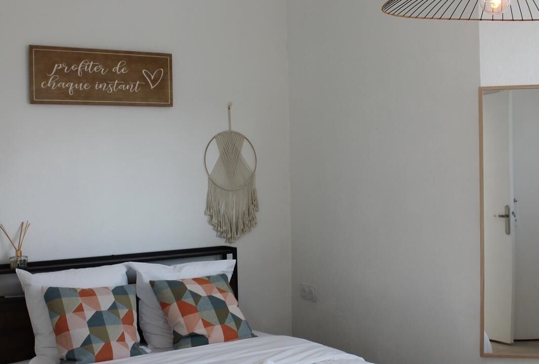 Photo of Bedroom in Mandelieu-la-Napoule Beach