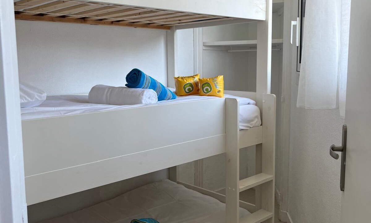 Photo of Bedroom in Mandelieu-la-Napoule Beach