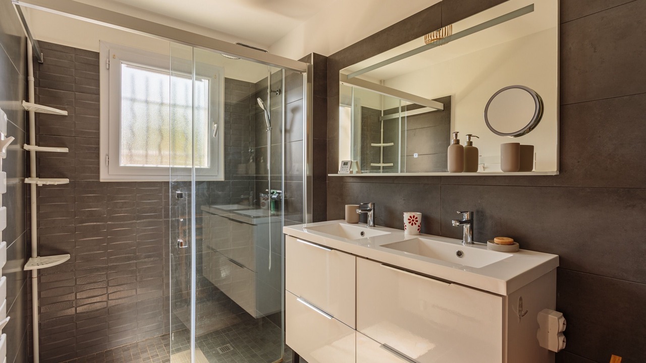 Photo of Bathroom in Saint-Palais