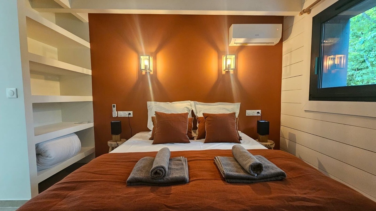 Photo of Bedroom in Andernos-les-Bains