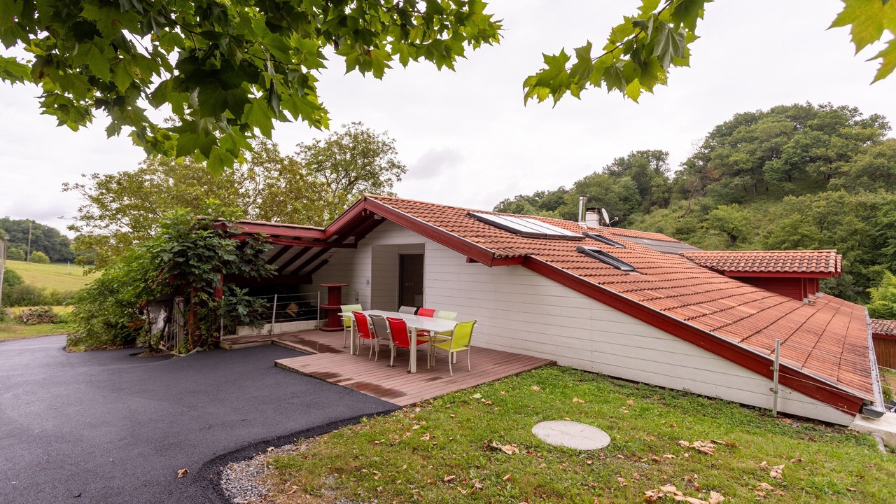 Photo of Outdoor in Isturits