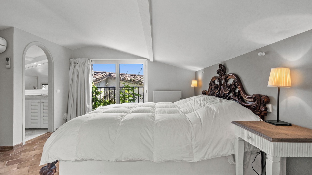 Photo of Bedroom in Opio