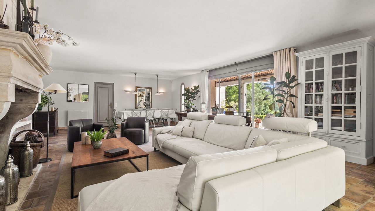 Photo of Livingroom in Opio