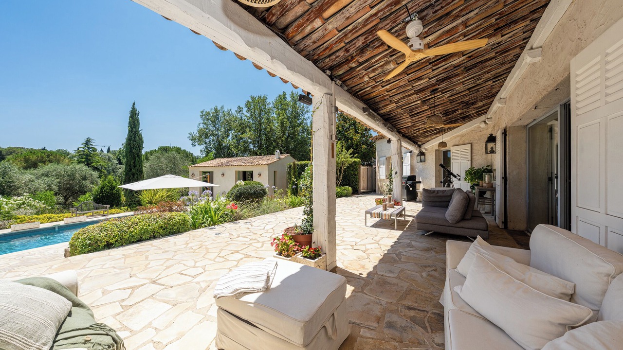 Photo of Patio Balcony in Opio