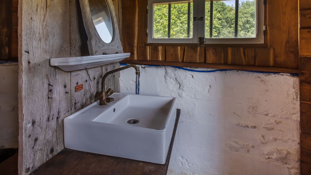 Photo of Bathroom in Haute-Saintonge