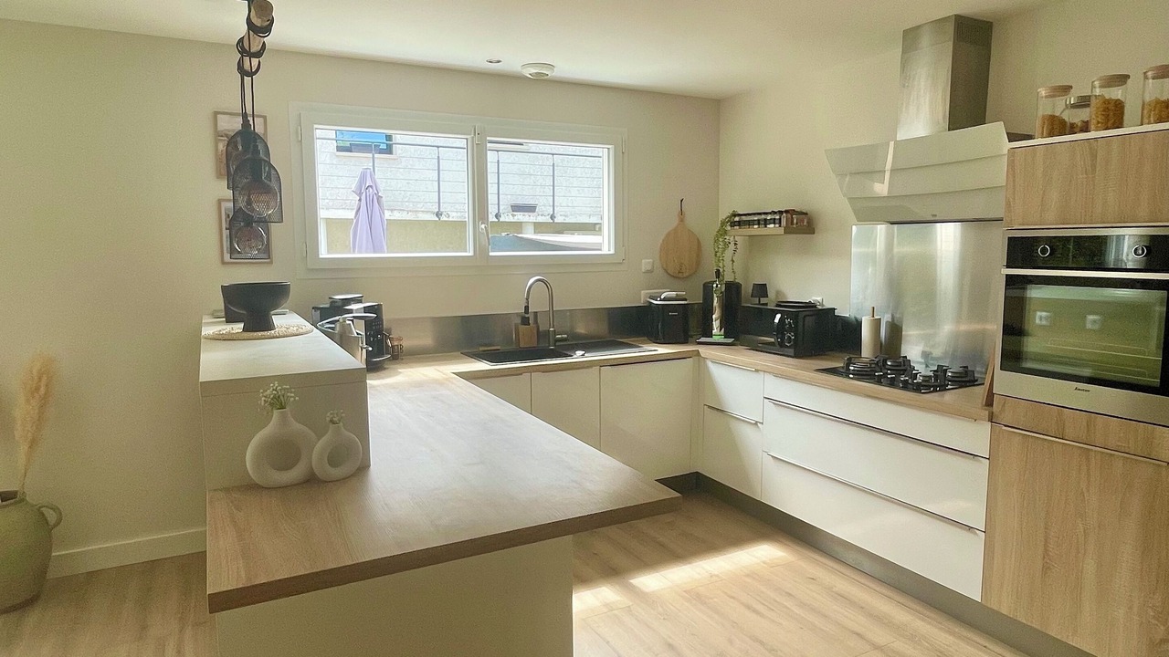 Photo of Kitchen in Gresy-sur-Aix