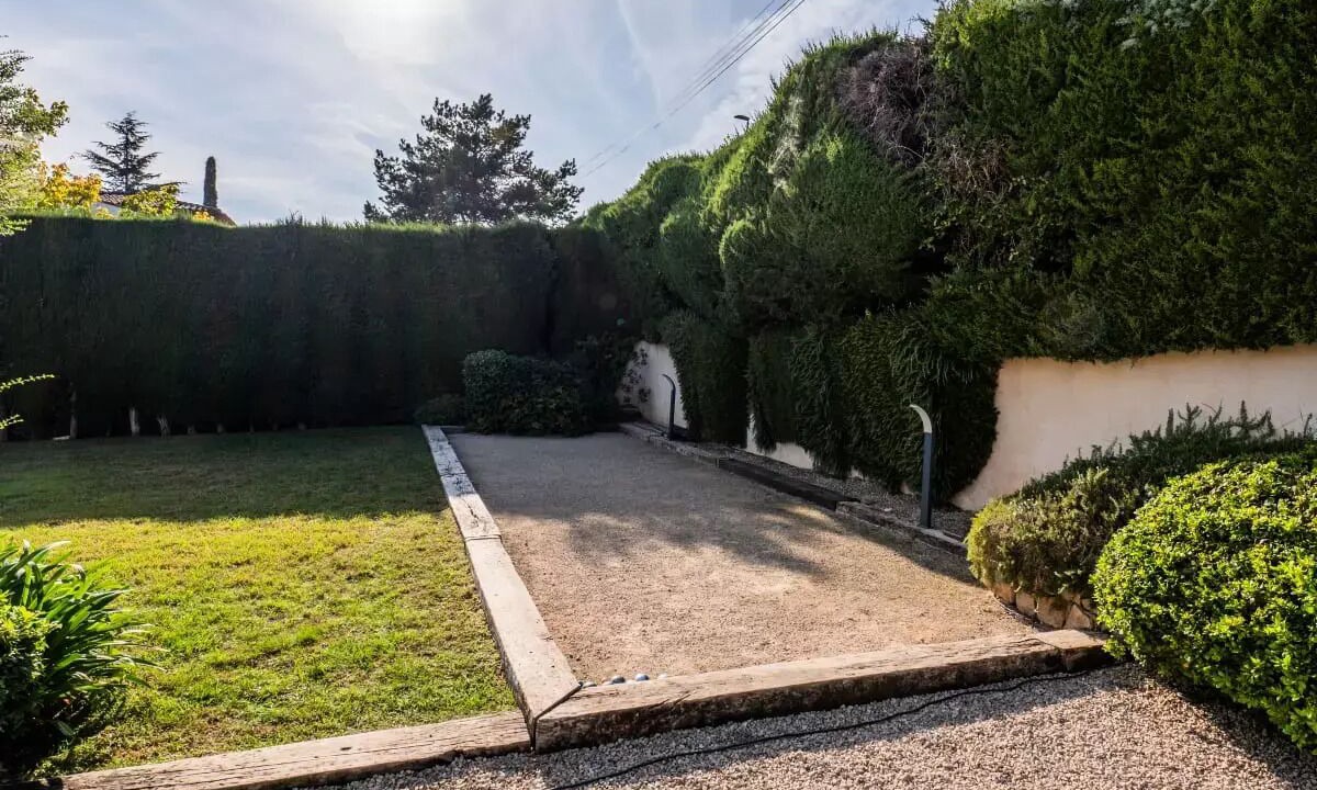 Photo of Outdoor in Biot