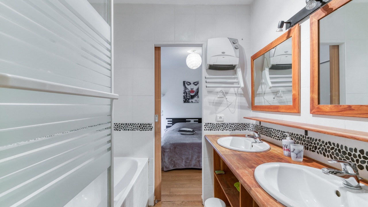 Photo of Bathroom in Chamrousse