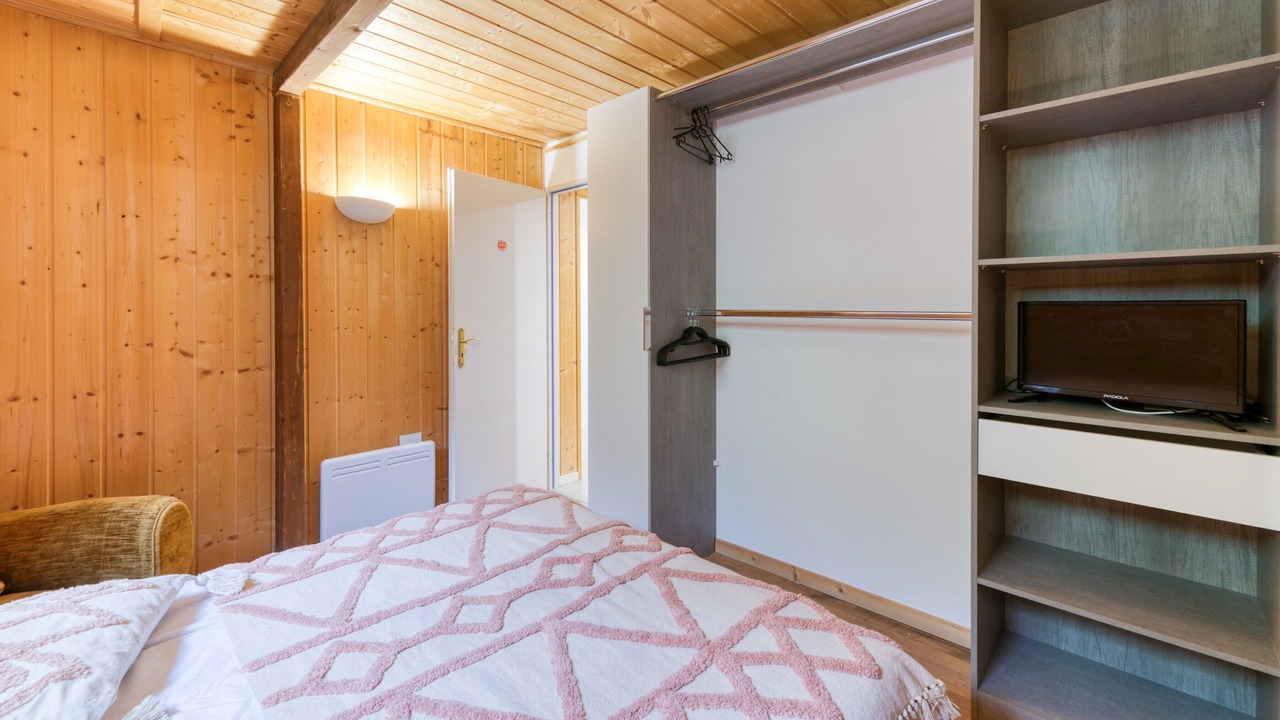 Photo of Bedroom in Chamrousse