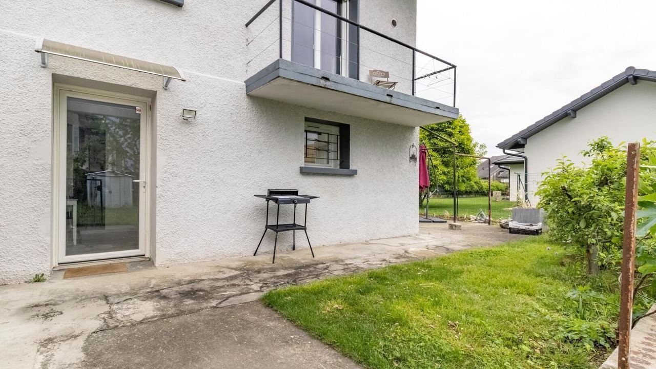 Photo of Patio Balcony in Saint-Alban-Leysse