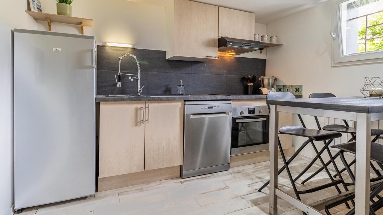 Photo of Kitchen in Saint-Alban-Leysse