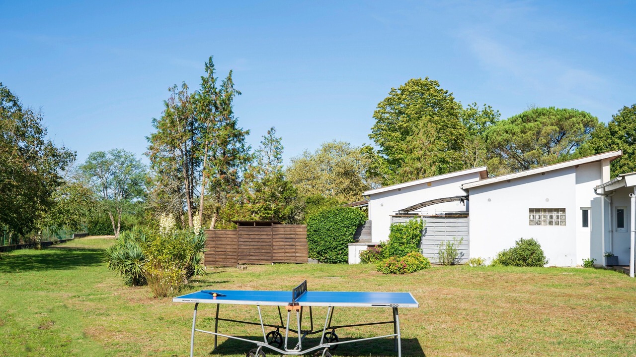 Photo of Outdoor in Lesperon