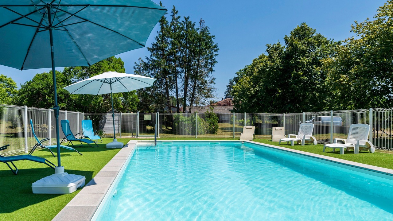 Photo of Outdoor in Lesperon