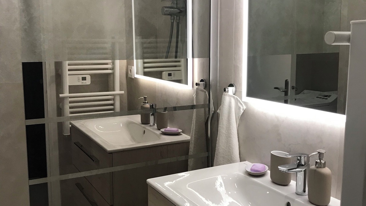 Photo of Bathroom in Juan-les-Pins